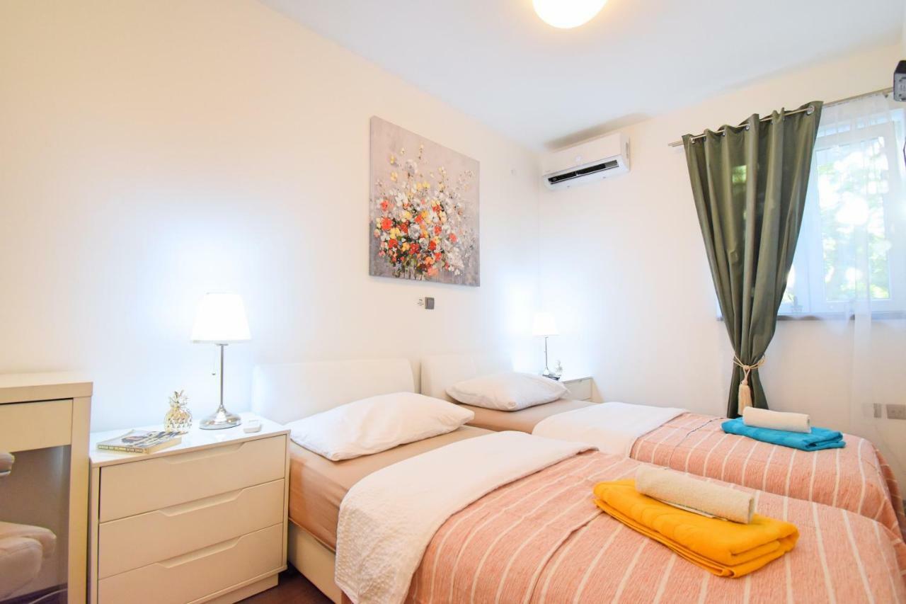 Donos Apartments Zagreb Bagian luar foto